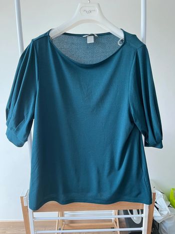 Haut H&M couleur bleu vert femme taille M état satisfaisant