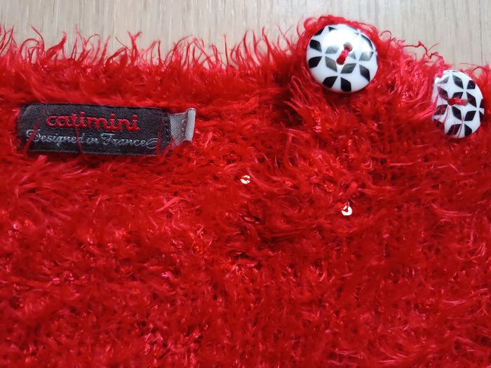 Pull rouge scintillant - photo numéro 3