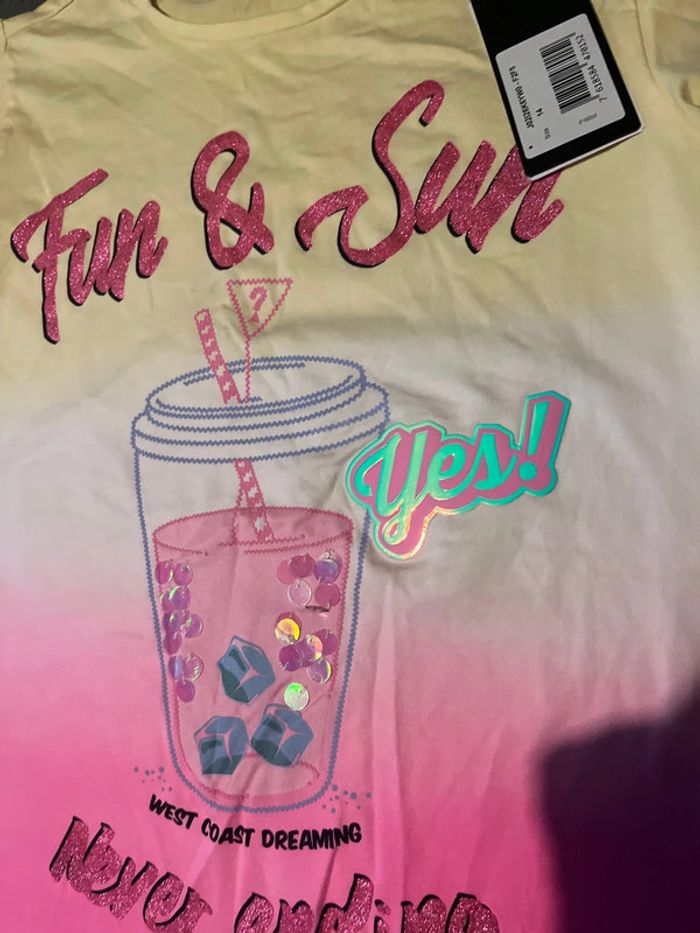 T-shirt Guess - photo numéro 3