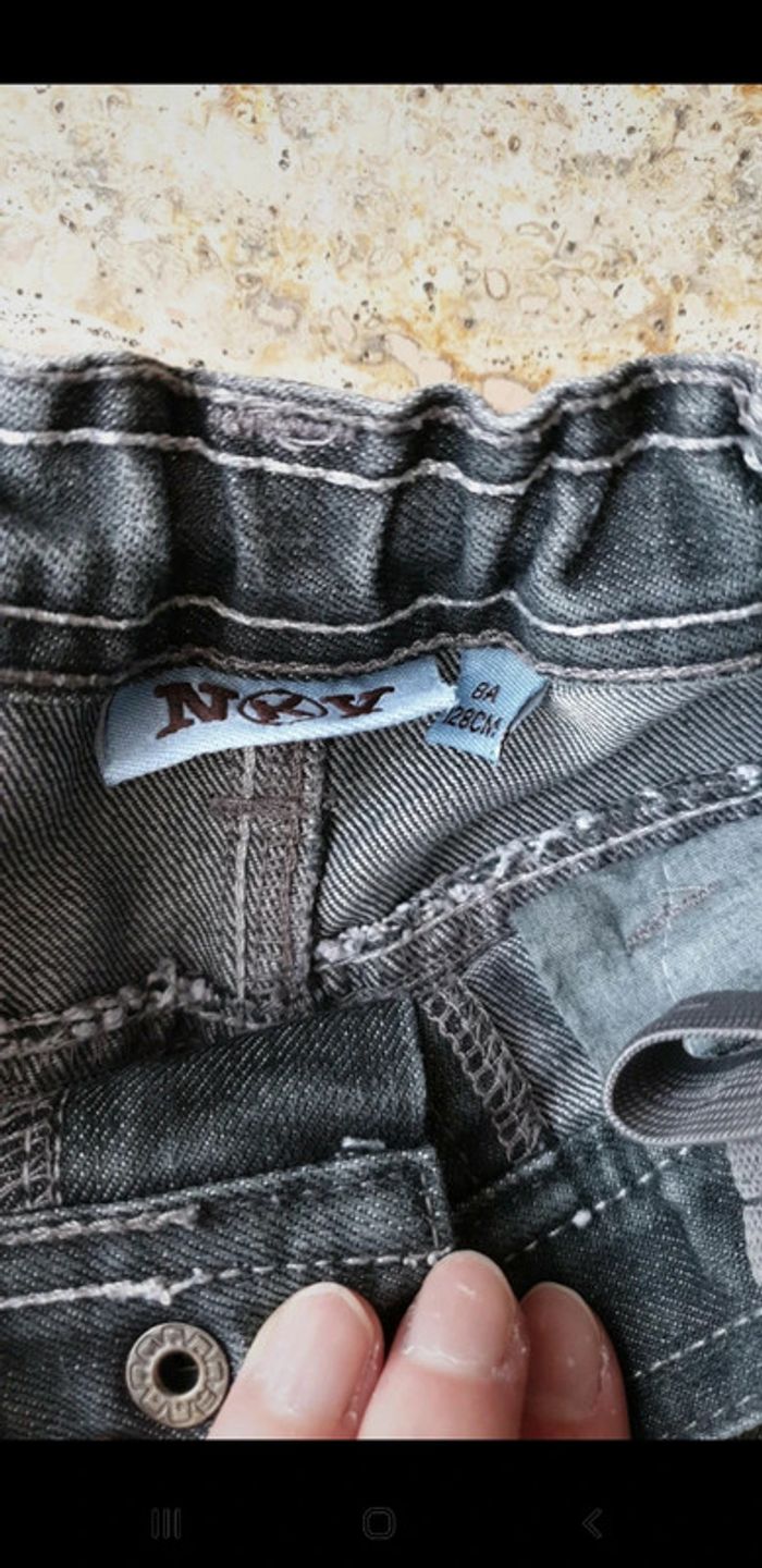 Bermuda ou short 8 ans - photo numéro 4