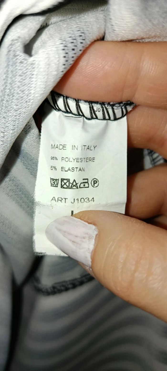 Très belle robe italienne neuf - photo numéro 5