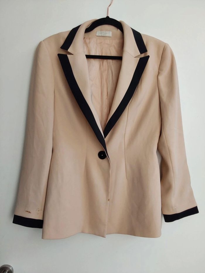 Blazer Manigance