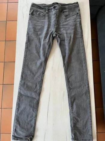 jean taille 40 gris