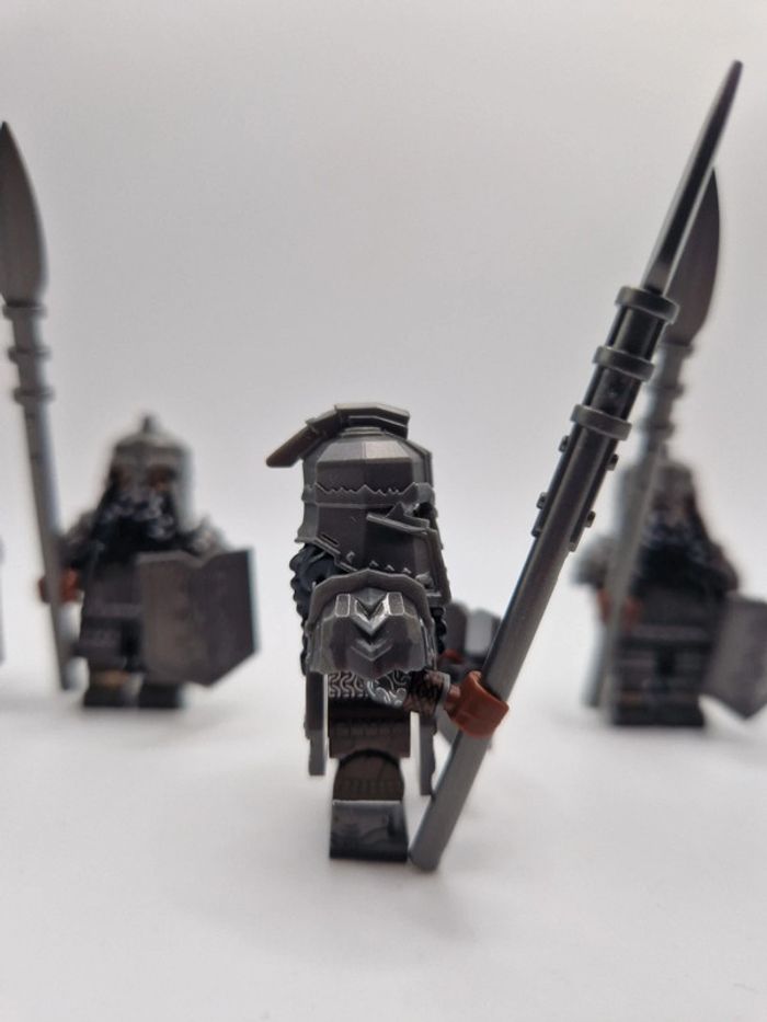 Figurines type lego 4 guerriers nains seigneur des anneaux / hobbit - photo numéro 5