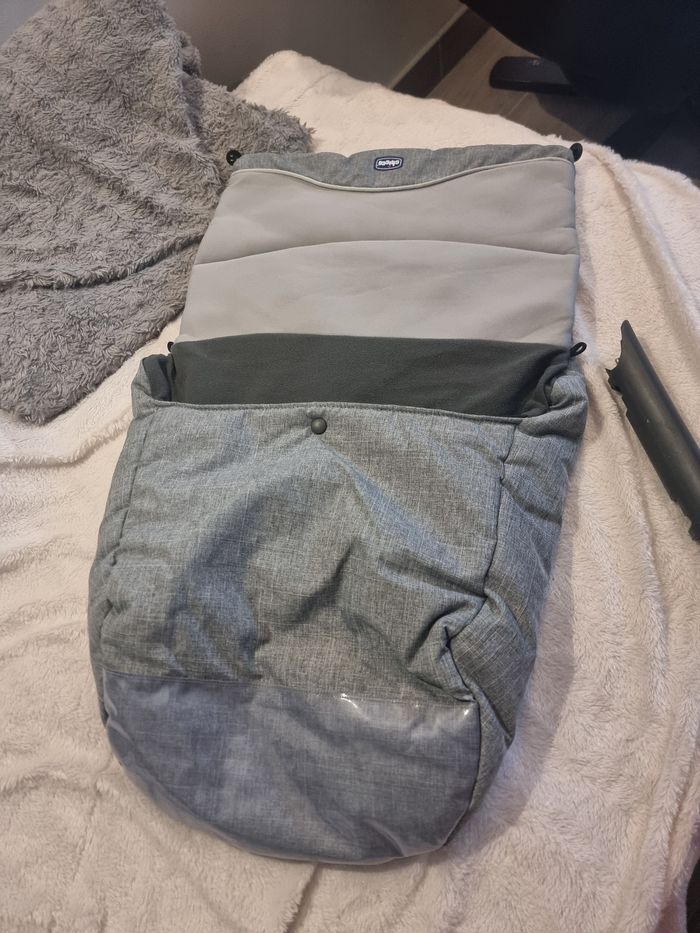 Poussette chicco trio love - photo numéro 4