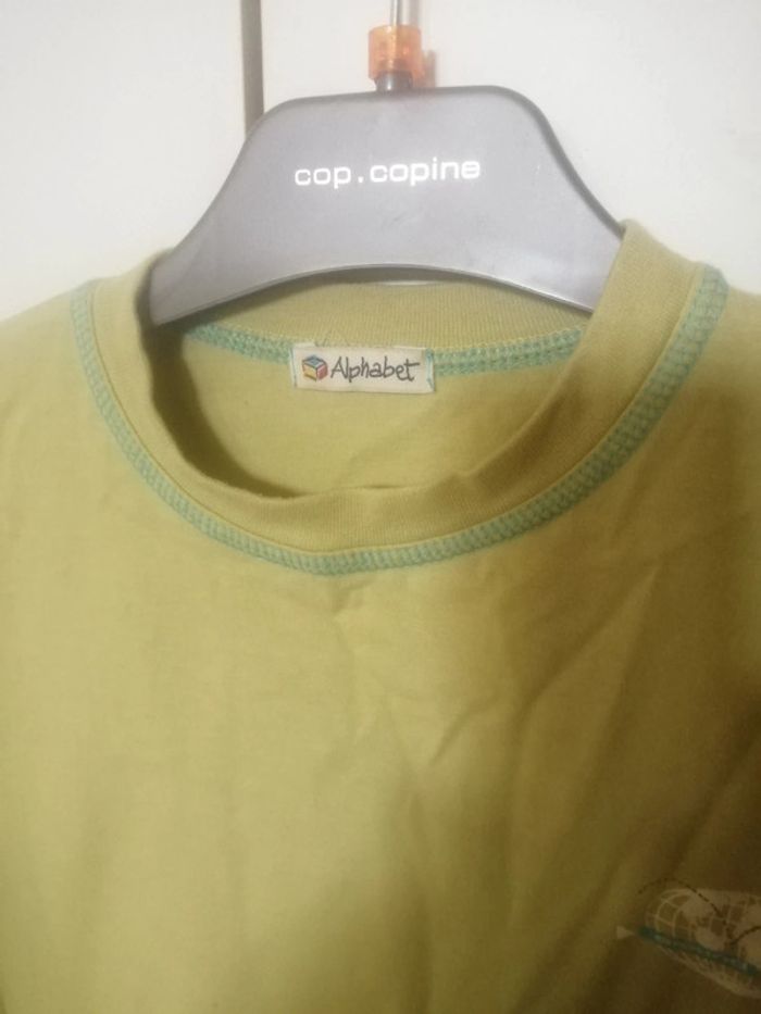 🌸Tee-shirt vert pomme Taille 10 ans mixte "Alphabet" Neuf 🌸 - photo numéro 4