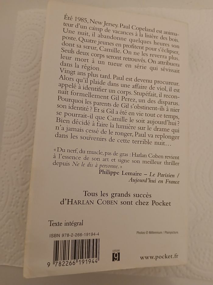 Livre "Dans les bois" d'Harlan Coben - photo numéro 2