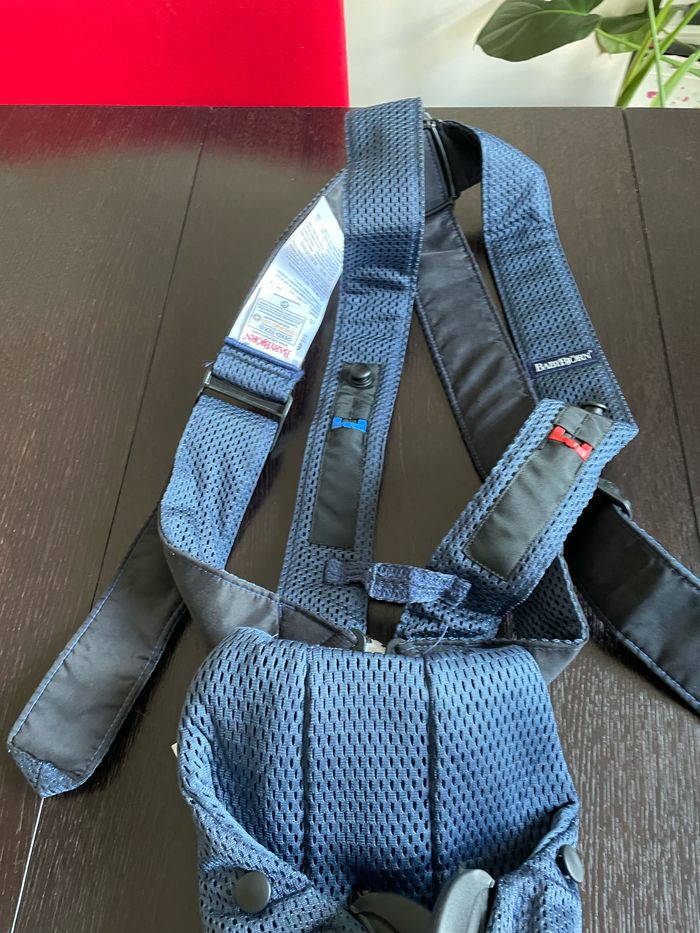 Porte bébé mini bleu marine mesh 3D babybjorn - photo numéro 3