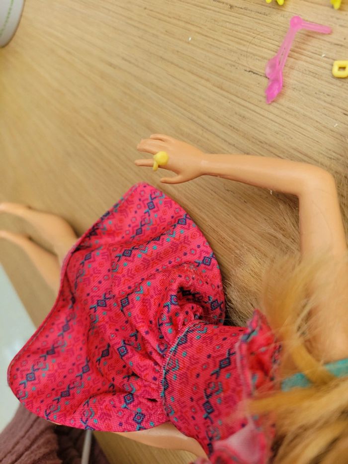 Lot bijoux pour poupée barbie boucle oreil et bague - photo numéro 2