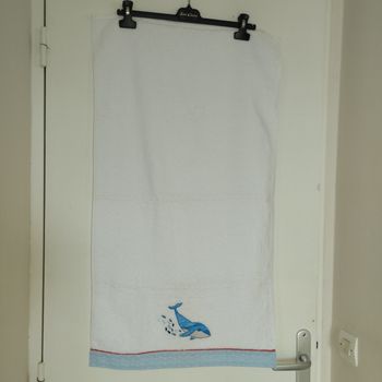 Grande serviette éponge Neuve Carré Blanc