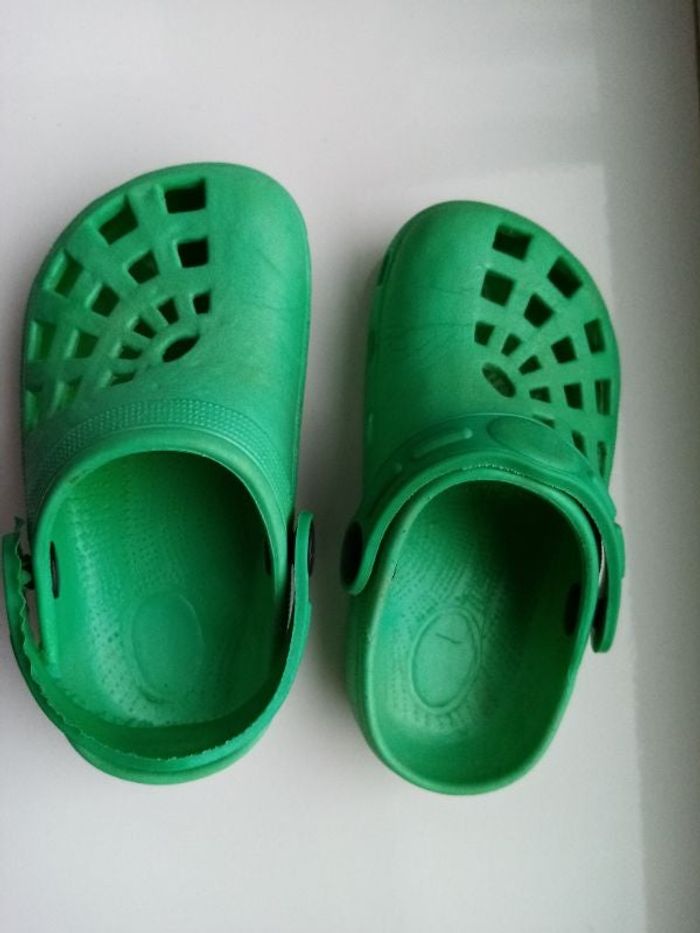 Sabots plastiques "clog" enfant T25