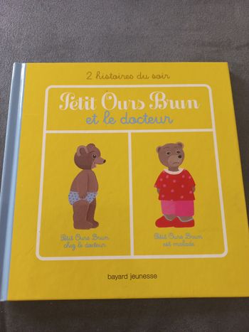 Livre petit ours chez le docteur et est malade bebe