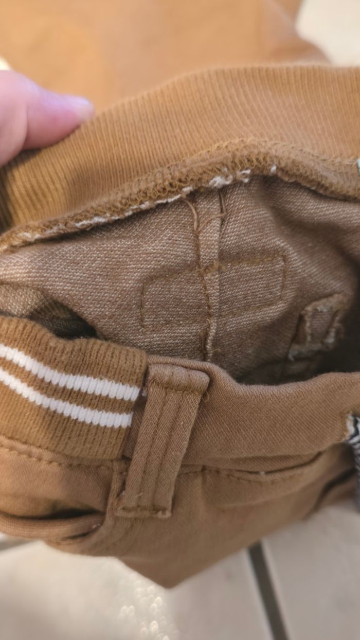 Neuf (non porté) 🏷💙 superbe jeans  3 ans garçon 💙🏷 - photo numéro 5