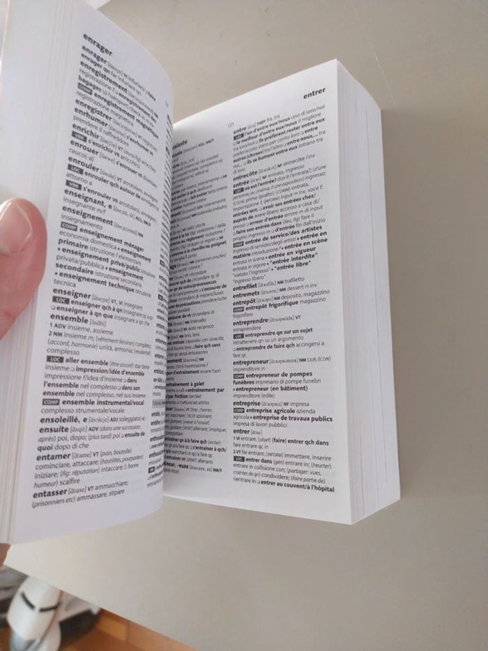 Dictionnaire Italien Français et Français Italien Robert Collins poche - photo numéro 7