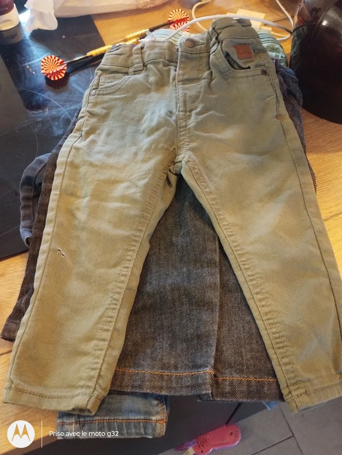 3 jeans 18 mois - photo numéro 3