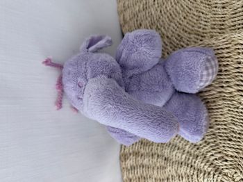 Doudou Eléphant mauve éfélant Lumpy Winnie Disney Nicotoy