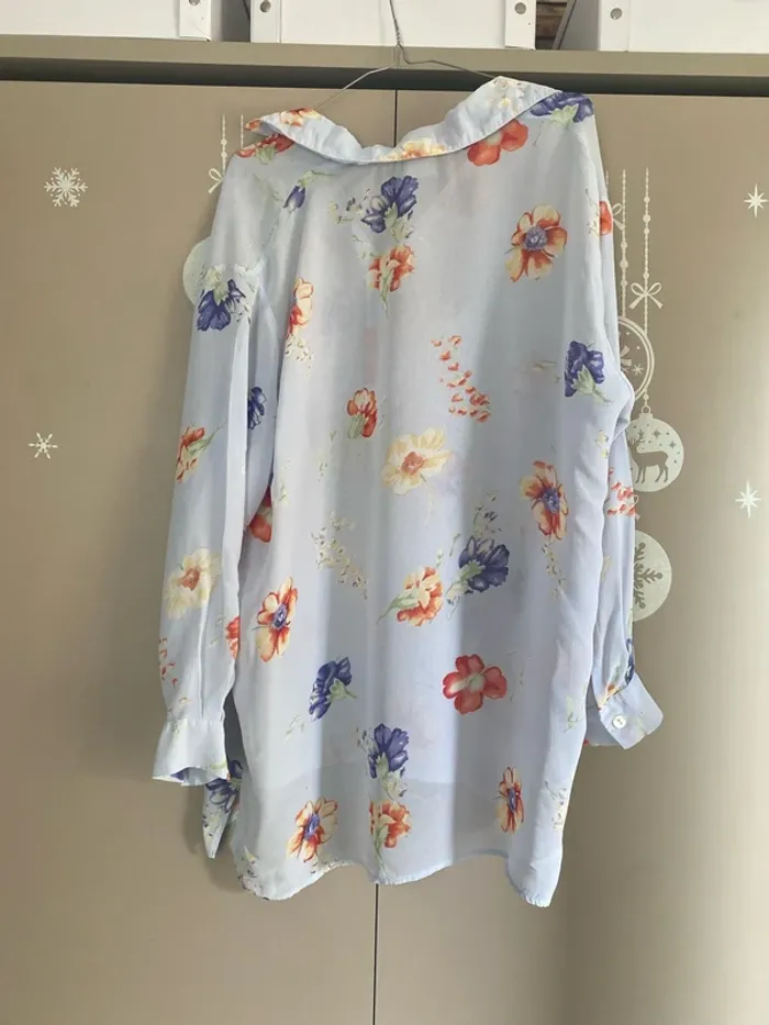 Longue chemise en voile fleurie - photo numéro 4