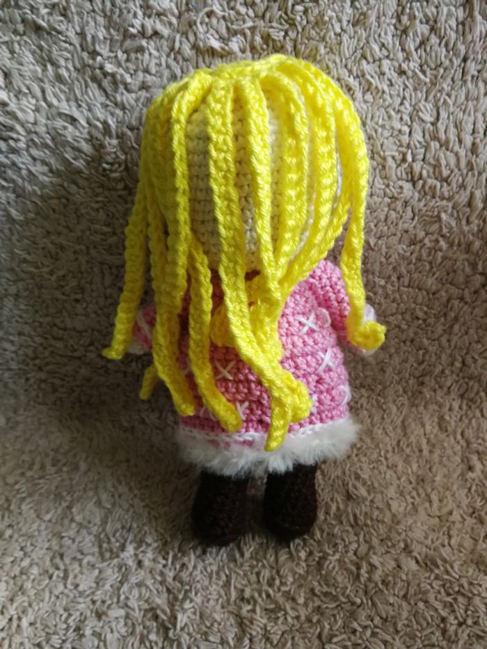 Poupée fait main crochet artisanale - photo numéro 3