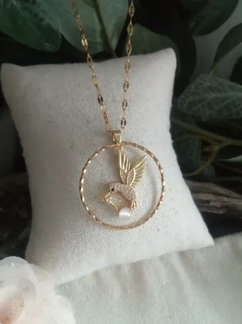 Collier colibri avec pierre de sélénite naturelle