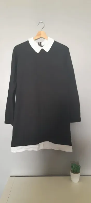 Robe noir col Claudine