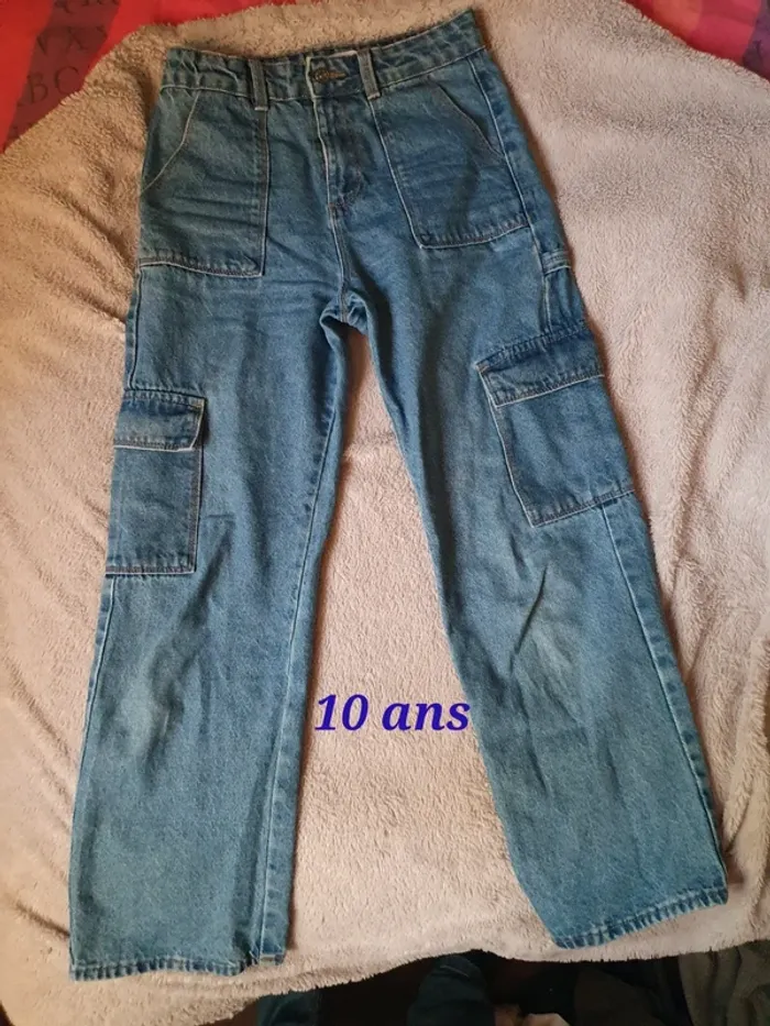 Jean cargo bleu Gémo taille 10 ans