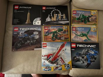 Lot de notices lego