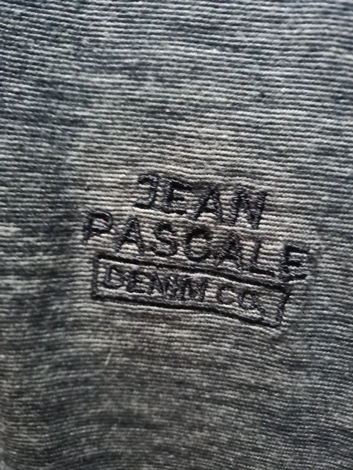 Pull homme taille M - Jean Pascale - photo numéro 2