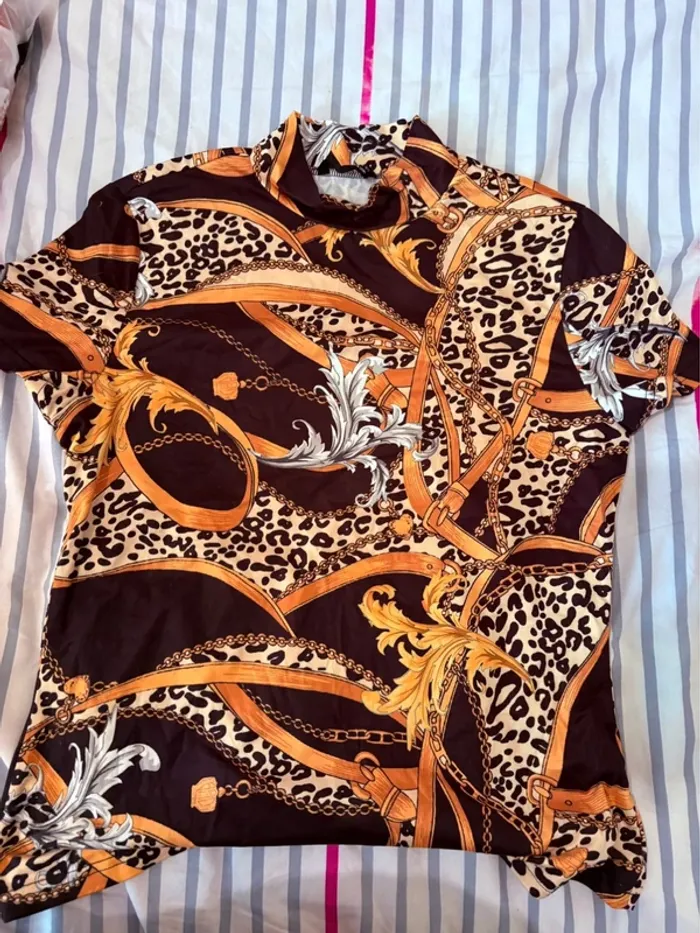 T-shirt shein