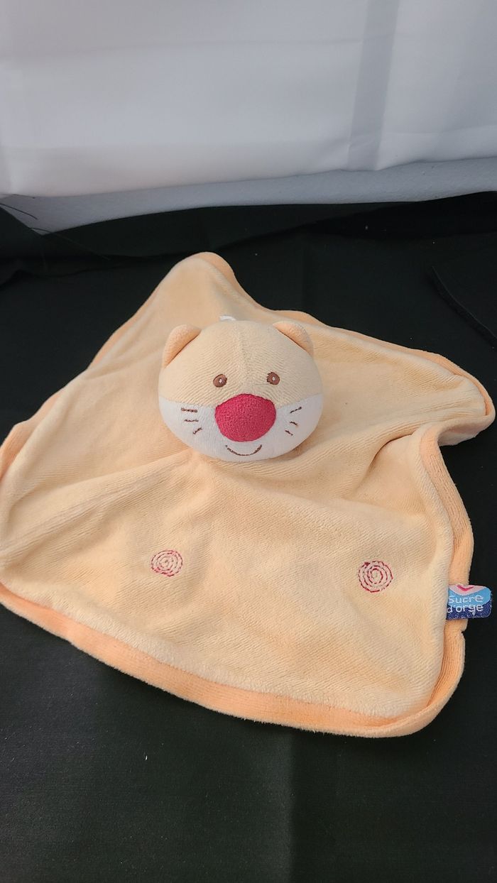 Chat SUCRE D'ORGE doudou carré plat orange spirales - photo numéro 2