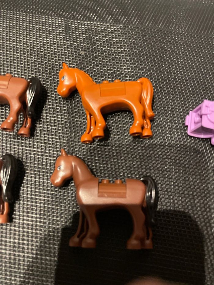Lego lot minifigures chevaux avec selles officiel pièces détachées ranch ferme écurie city figurines - photo numéro 5