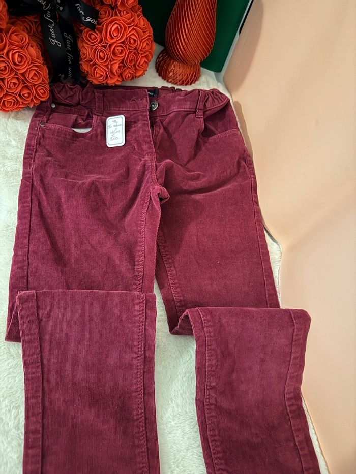 Pantalon velours côtelé bordeaux – Taille 12 ans – 5€