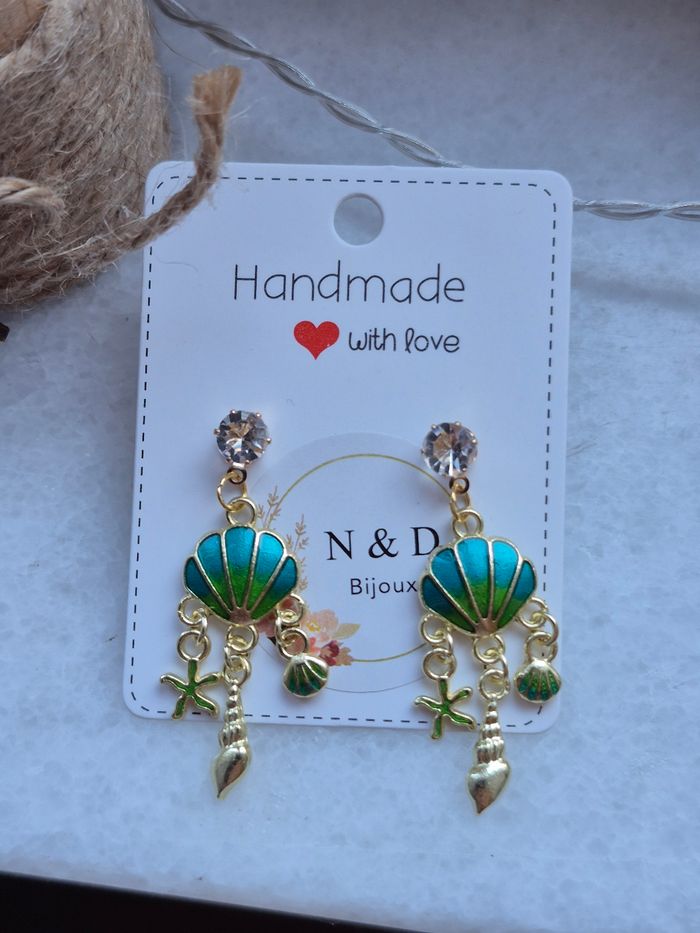 Boucle d'oreilles 