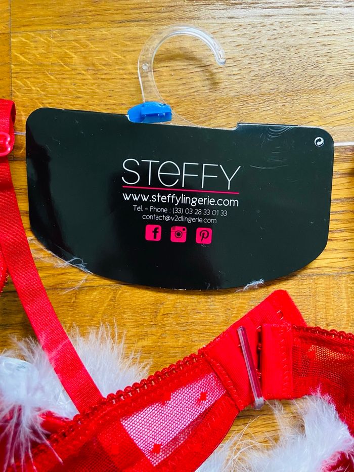 Soutien-gorge de Noël taille 90B - photo numéro 5