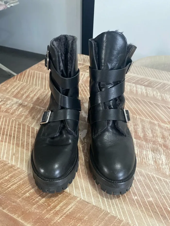 Bottines noires - photo numéro 2