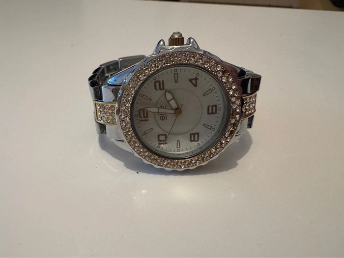 Montre Femme Elite Models - Argentée avec Strass - Élégante & Chic - photo numéro 5