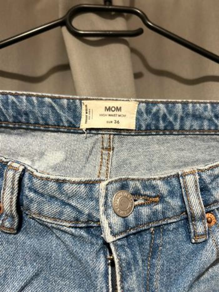 Jeans à trous - photo numéro 2