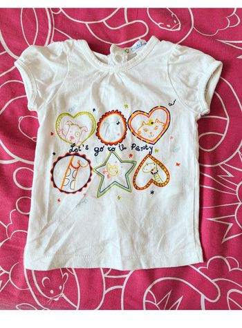 Tee shirt à motifs blanc à manches courtes, taille 3 mois, marque Kitchoun.