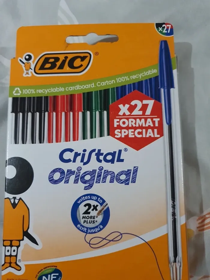 27 stylos bic cristal original - photo numéro 3