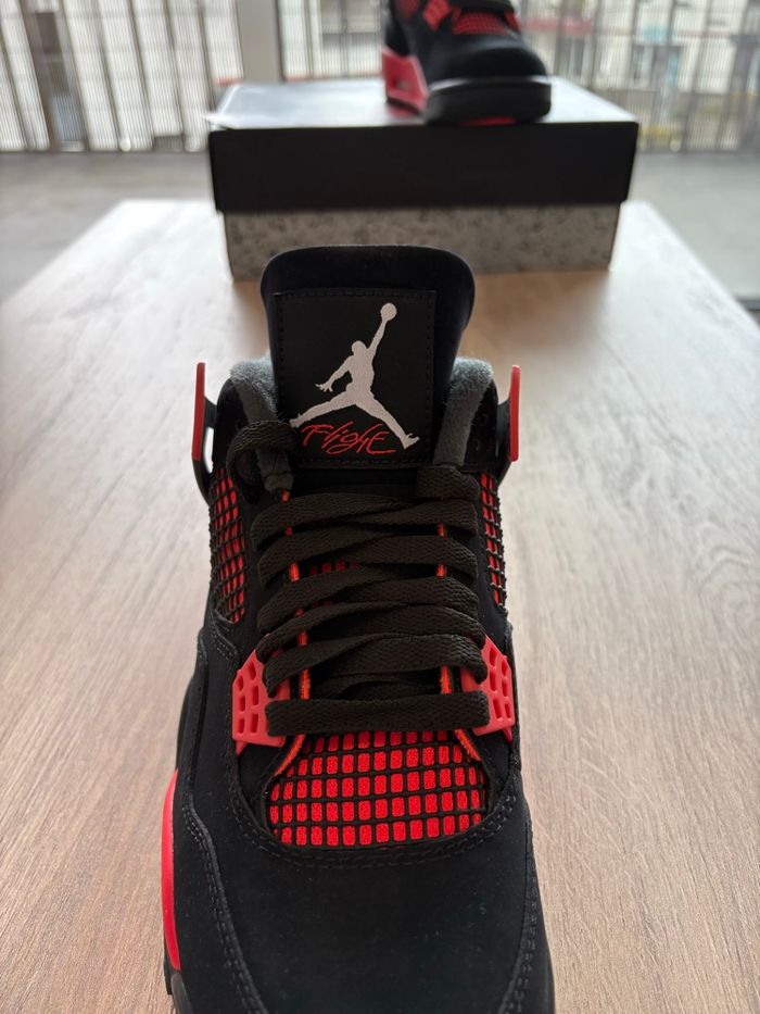 Jordan 4 red thunder - photo numéro 5
