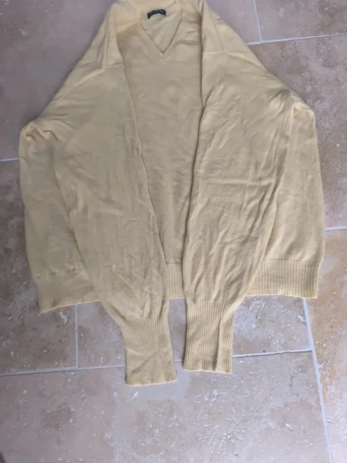 Pull col V laine d'agneau Ralph Lauren homme jaune logo marine - photo numéro 11