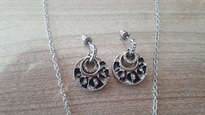 Parure bijoux neufs - photo numéro 4