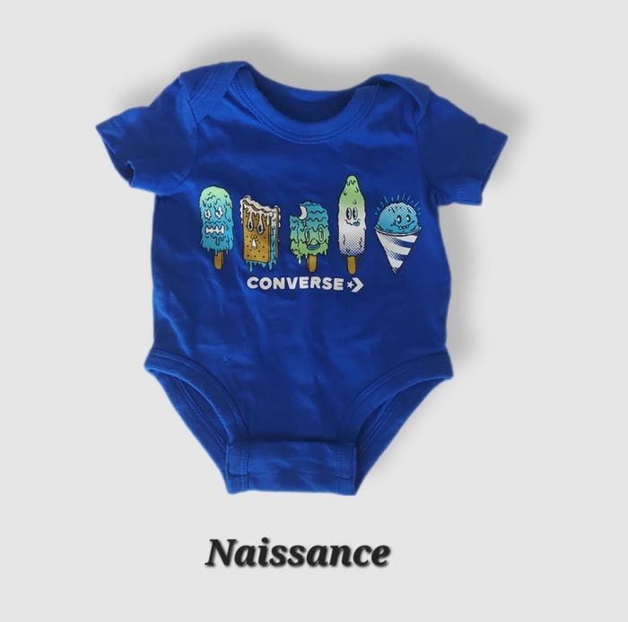 Bodie bleu Converse taille naissance