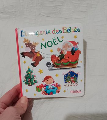 Fleurus livre l imagerie des bébés Noël