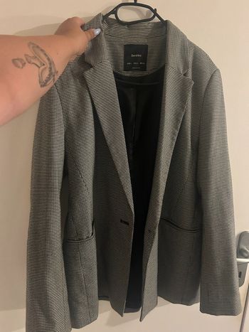 Blazer bershka taille L -40
