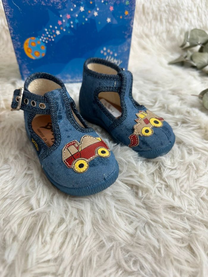 Paire de chaussons Bellamy taille 20 - photo numéro 3