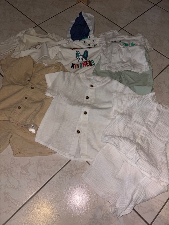 Lot d’habits 12-18-24 mois