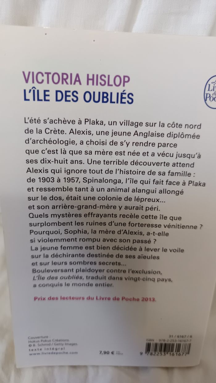 Roman L'île des oubliés - photo numéro 3
