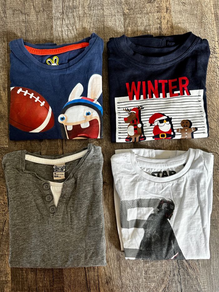 Lot n’2 de 7 t-shirts divers 4 ans