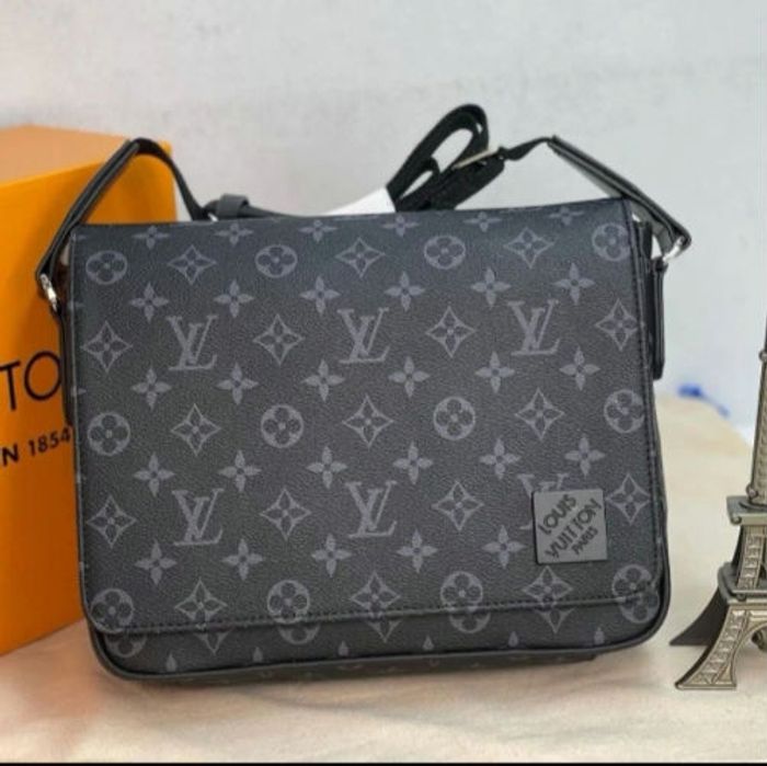 Sacoche LV - photo numéro 10
