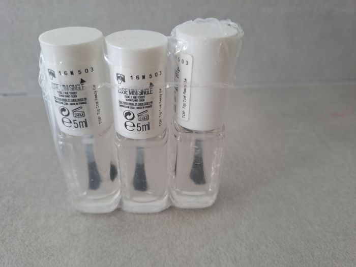 Lot de 3 Top Coats Essie - Neufs